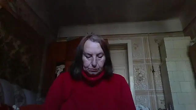 Snapshot of AnnaLive570 chatting on 11/14/25, 08:57 AnnaLive570 online show from 11/14/25, 08:57