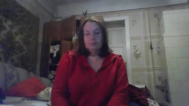 Snapshot of AnnaLive570 chatting on 11/21/25, 05:39 AnnaLive570 online show from 11/21/25, 05:39