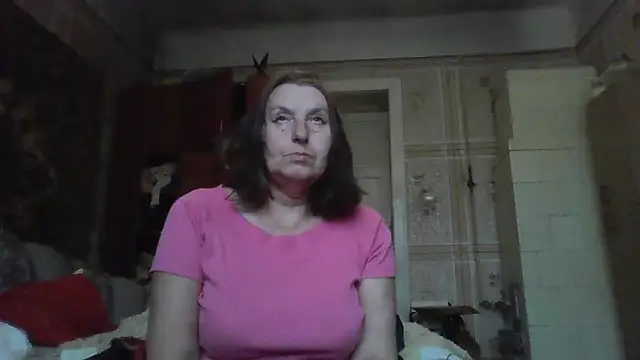 Snapshot of AnnaLive570 chatting on 11/30/25, 08:51 AnnaLive570 online show from 11/30/25, 08:51