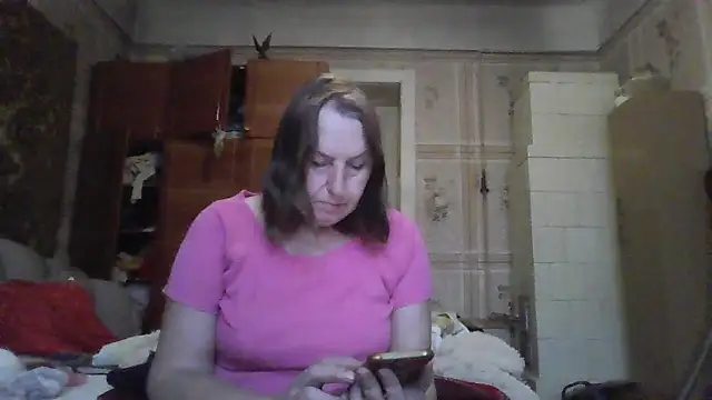 Snapshot of AnnaLive570 chatting on 12/01/25, 12:54 AnnaLive570 online show from 12/01/25, 12:54