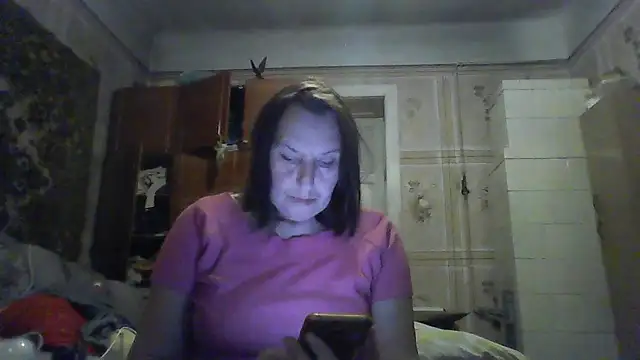 Snapshot of AnnaLive570 chatting on 12/05/25, 02:36 AnnaLive570 online show from 12/05/25, 02:36