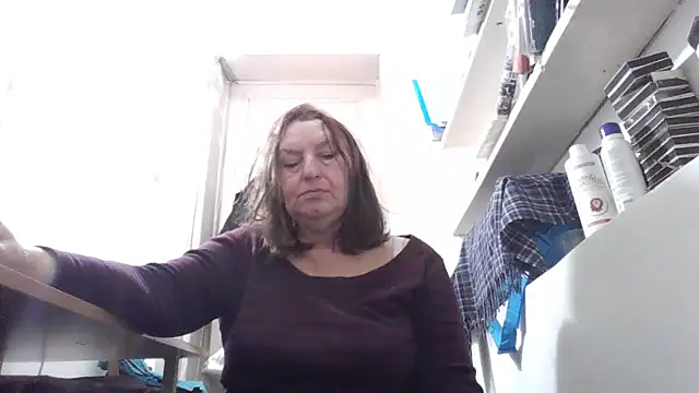 Snapshot of AnnaLive570 chatting on 01/19/26, 05:44 AnnaLive570 online show from 01/19/26, 05:44