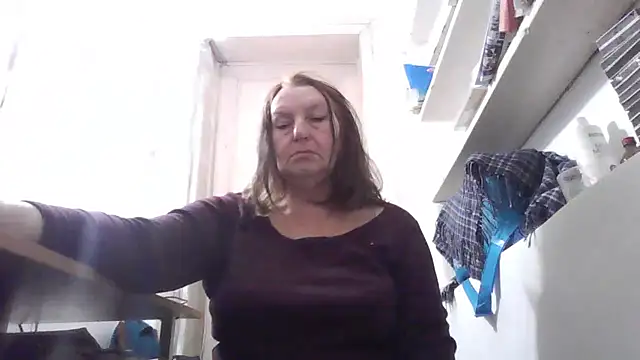 Snapshot of AnnaLive570 chatting on 02/21/26, 08:26 AnnaLive570 online show from 02/21/26, 08:26