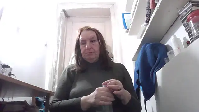 Snapshot of AnnaLive570 chatting on 03/01/26, 06:37 AnnaLive570 online show from 03/01/26, 06:37