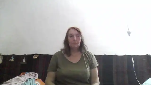 Snapshot of AnnaLive570 chatting on 03/08/26, 02:15 AnnaLive570 online show from 03/08/26, 02:15