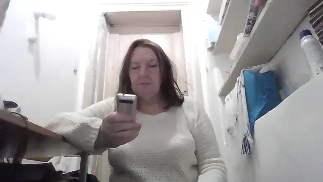 Snapshot of AnnaLive570 chatting on 03/13/26, 05:36 AnnaLive570 online show from 03/13/26, 05:36