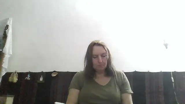 Snapshot of AnnaLive570 chatting on 03/14/26, 06:13 AnnaLive570 online show from 03/14/26, 06:13