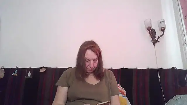 Snapshot of AnnaLive570 chatting on 03/16/26, 05:44 AnnaLive570 online show from 03/16/26, 05:44