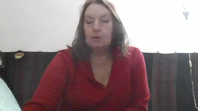 Snapshot of AnnaLive570 chatting on 03/17/26, 05:27 AnnaLive570 online show from 03/17/26, 05:27