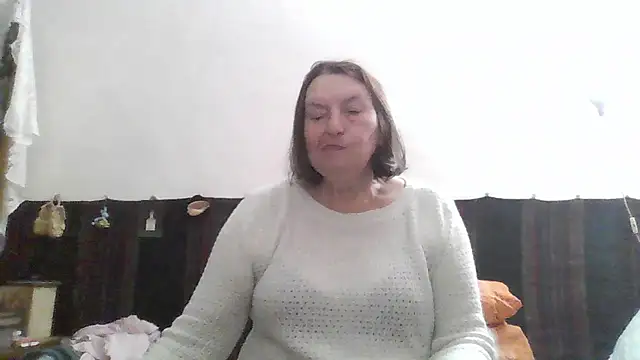 Snapshot of AnnaLive570 chatting on 04/05/26, 03:47 AnnaLive570 online show from 04/05/26, 03:47