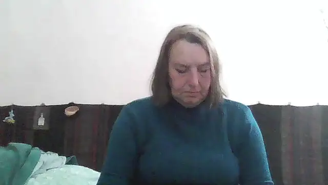 Snapshot of AnnaLive570 chatting on 04/16/26, 02:07 AnnaLive570 online show from 04/16/26, 02:07