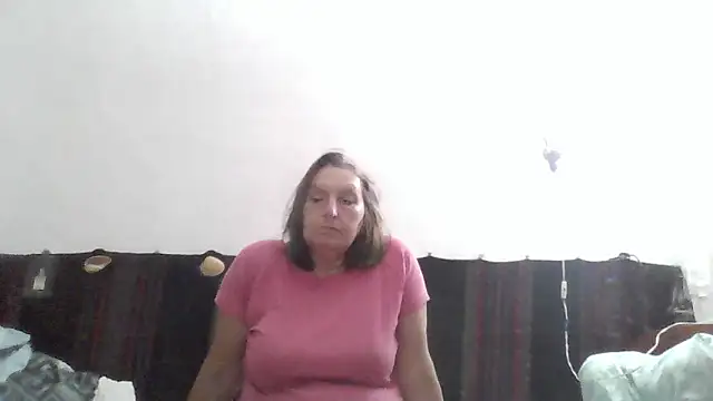 Snapshot of AnnaLive570 chatting on 06/10/26, 04:06 AnnaLive570 online show from 06/10/26, 04:06