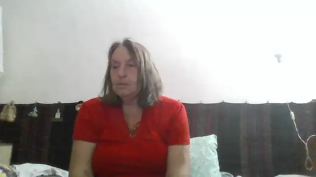 Snapshot of AnnaLive570 chatting on 07/02/26, 02:11 AnnaLive570 online show from 07/02/26, 02:11