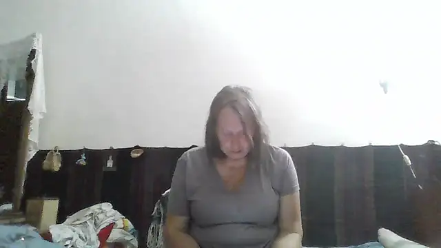 Snapshot of AnnaLive570 chatting on 07/08/26, 03:22 AnnaLive570 online show from 07/08/26, 03:22