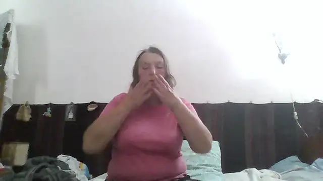 Snapshot of AnnaLive570 chatting on 07/11/26, 10:29 AnnaLive570 online show from 07/11/26, 10:29