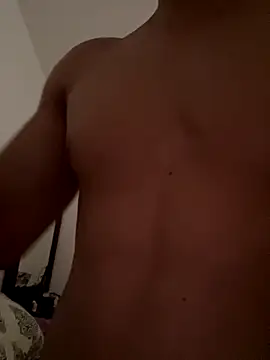 0anonimo bottom1 online show from 09/10/25, 07:58