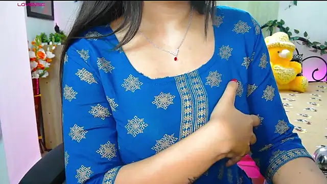 Snapshot of WildDimpi_0 chatting on 11/20/25, 05:56 WildDimpi 0 online show from 11/20/25, 05:56