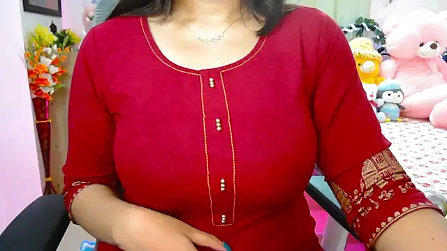 Snapshot of WildDimpi_0 chatting on 03/11/26, 05:52 WildDimpi 0 online show from 03/11/26, 05:52