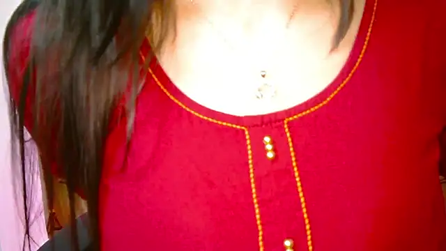 Snapshot of WildDimpi_0 chatting on 04/18/26, 07:58 WildDimpi 0 online show from 04/18/26, 07:58