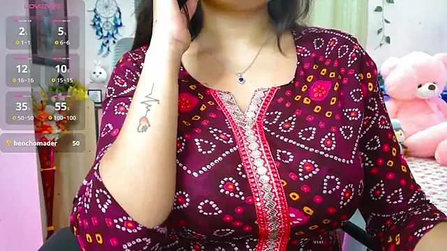 Snapshot of WildDimpi_0 chatting on 04/19/26, 07:27 WildDimpi 0 online show from 04/19/26, 07:27