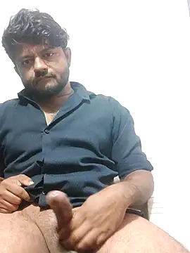 Snapshot of urhotboymeet chatting on 11/23/25, 06:52 urhotboymeet online show from 11/23/25, 06:52