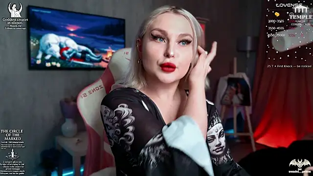 Wounded Goddess  online show from 11/25/25, 03:12