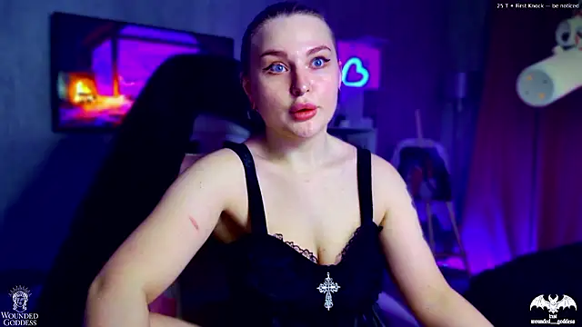 Wounded Goddess  online show from 01/14/26, 07:58