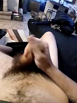 Snapshot of costadavi13 chatting on 11/24/25, 12:38 costadavi13 online show from 11/24/25, 12:38