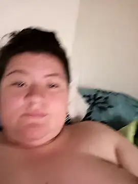 Snapshot of Noha_Whiitee chatting on 09/27/25, 10:04 Noha Whiitee online show from 09/27/25, 10:04