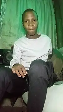 Sweeddickyyy2025 online show from 04/29/26, 11:00