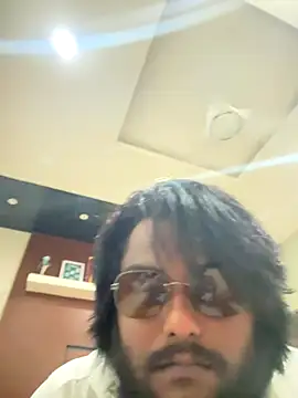 Snapshot of Chaitu-teluguhot chatting on 09/13/25, 10:15 Chaitu-teluguhot online show from 09/13/25, 10:15