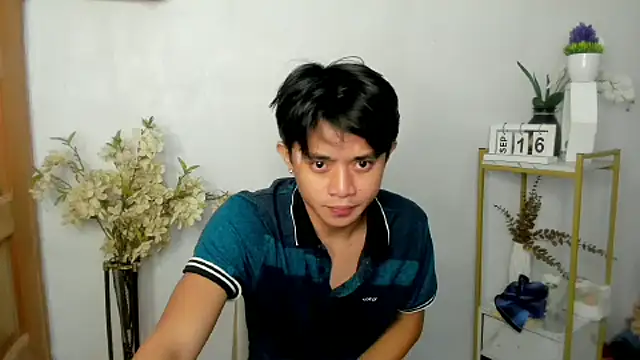 Snapshot of NautyBoyBrazeen_143 chatting on 09/16/25, 08:21 NautyBoyBrazeen 143 online show from 09/16/25, 08:21