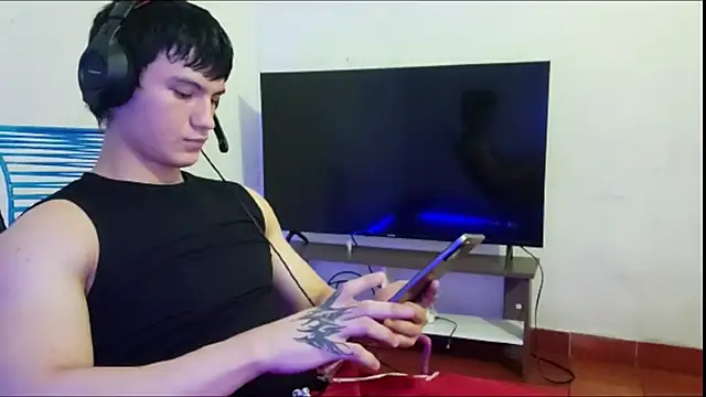 ErickWalton online show from 11/20/25, 05:07