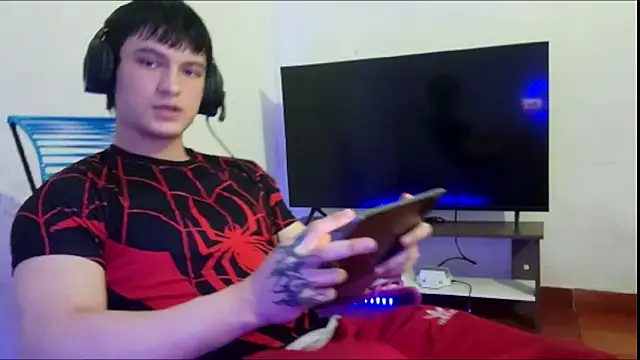 ErickWalton online show from 11/22/25, 05:17