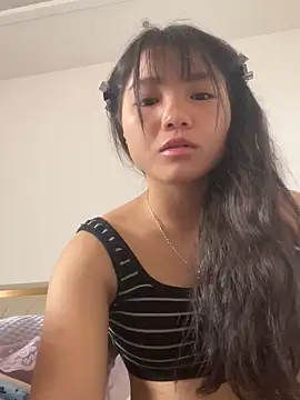 Emlyly-18 online show from 09/14/25, 02:54