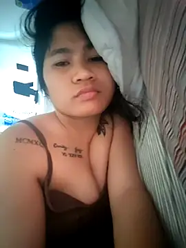 Snapshot of chandice30 chatting on 04/05/26, 06:32 chandice30 online show from 04/05/26, 06:32