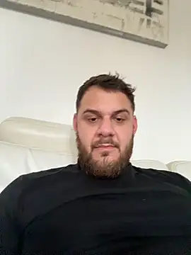 Snapshot of Fabiowe@xh chatting on 11/27/25, 01:13 Fabiowexh online show from 11/27/25, 01:13