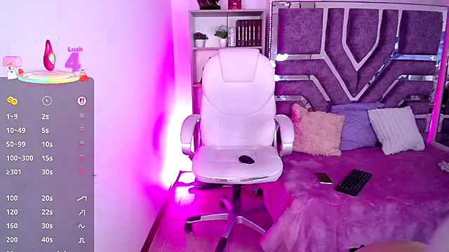 Eva Walker  online show from 10/10/25, 06:45