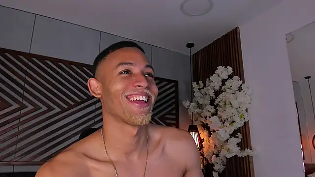 Snapshot of B_Wild chatting on 11/29/25, 04:26 B Wild online show from 11/29/25, 04:26