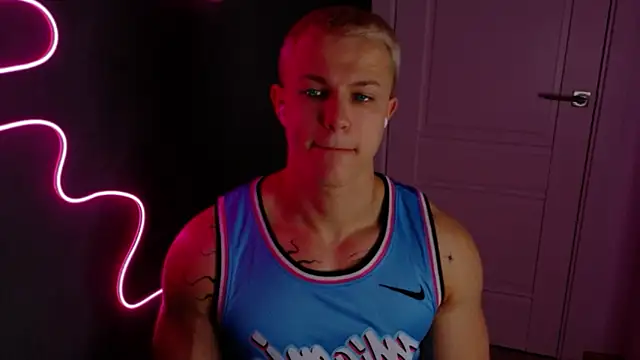 James  Noah online show from 10/21/25, 08:42