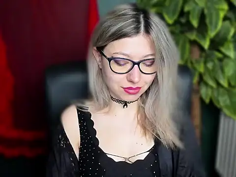 loveHeidi online show from 04/29/26, 04:27