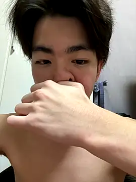 Snapshot of gagsjj chatting on 11/29/25, 03:48 gagsjj online show from 11/29/25, 03:48