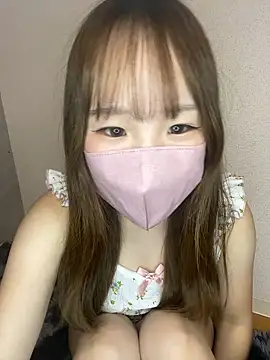 maika 3 online show from 09/25/25, 11:03