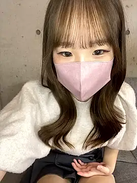 maika 3 online show from 10/10/25, 04:11