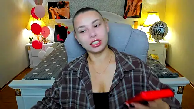 Snapshot of OmniaSher chatting on 09/10/25, 07:41 OmniaSher online show from 09/10/25, 07:41