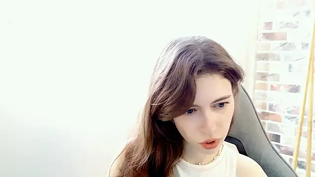 Yoka paradoXXX online show from 09/10/25, 09:20