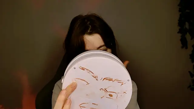 Yoka paradoXXX online show from 10/16/25, 05:19