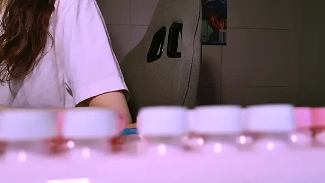 Yoka paradoXXX online show from 12/04/25, 05:17