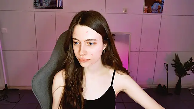 Yoka paradoXXX online show from 03/26/26, 09:15