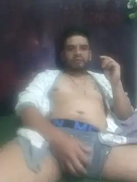 Snapshot of Neggajr87 chatting on 11/23/25, 10:59 Neggajr87 online show from 11/23/25, 10:59